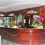 מלון Leipziger 3*