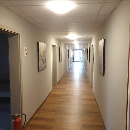 Leipziger - Flughafen Halle Hotel