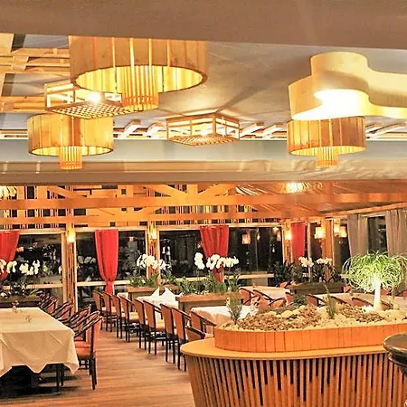 Leipziger - Flughafen Halle Hotell