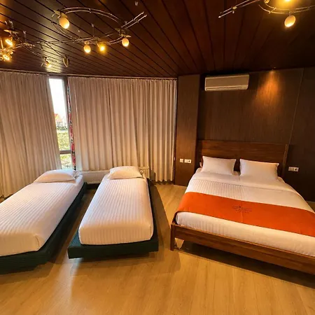 Hotel Leipziger - Flughafen Halle 3*