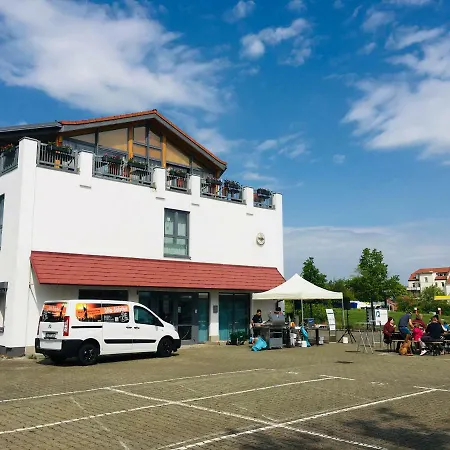 Leipziger - Flughafen Halle Hotel
